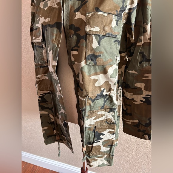 Camouflage Women's Jacket - Picture 12 of 15